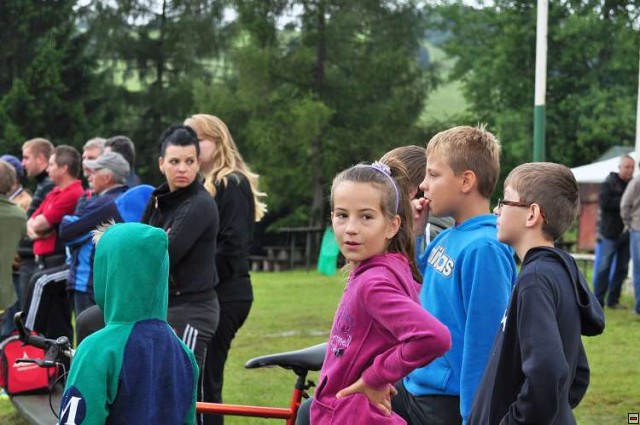 img00004.jpg